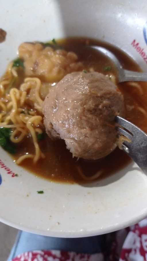 Mie Ayam & Bakso Restu Ibu 4