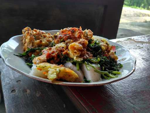 Warung Makan Mak Sri _ Gajihan 2