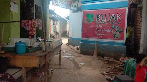 Warung Rujak Pedas 5