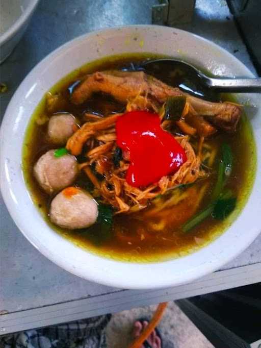 Mie Ayam Bakso Goyang Lidah Mas Yos Malioboro 3