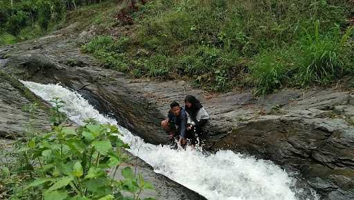 Aik Seleong Home Stay 2