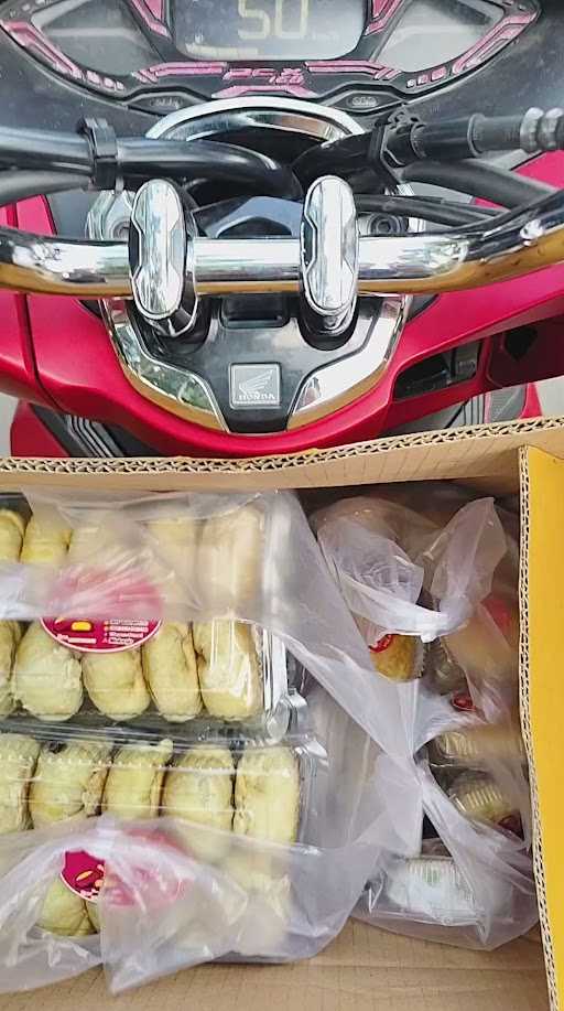 Rumah Bakul Kue Pia Bunda Hisyam 9