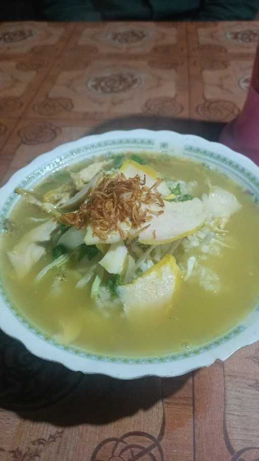 Soto Ayam Pak Djoyo 8