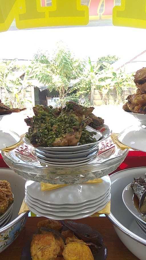 Masakan Padang Lori Indah 4 2