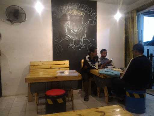 Tempat Ngopi Est. 10