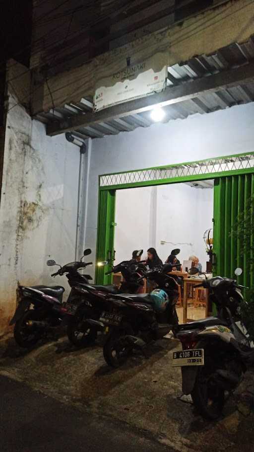 Kedai Kopi Kotsunaki 8