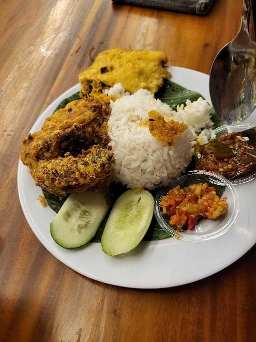 Ayam Kriwil - Ak Cafe 9