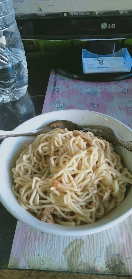 Gerobak Mie Ayam Pacitan 4