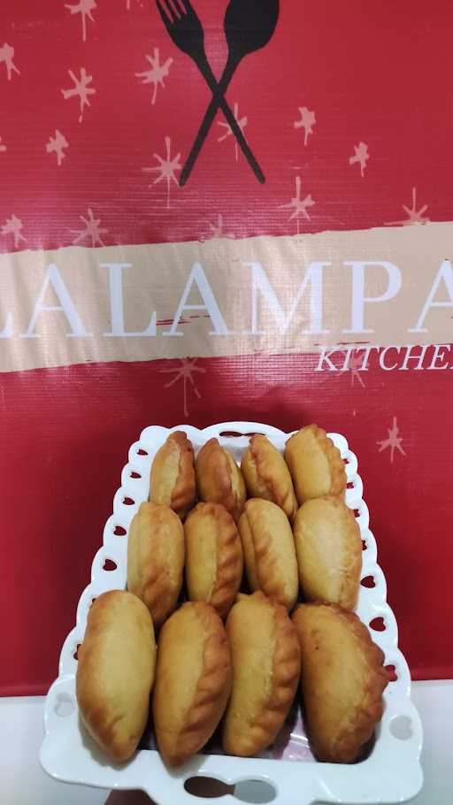 Lalampa Kitchen 2