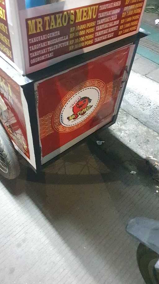 Mr Takoyaki Pulo Gadung 1