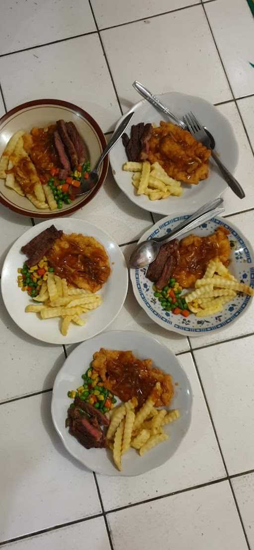 Nasi Uduk Emak Erna 9