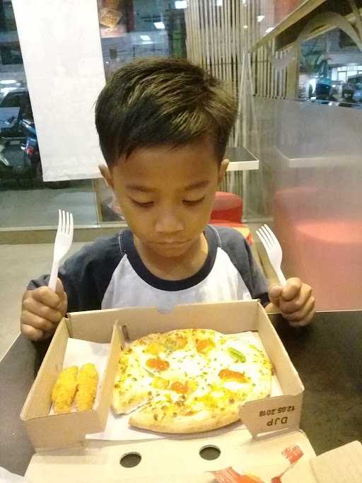 Pizza Hut Delivery - Phd Indonesia 3