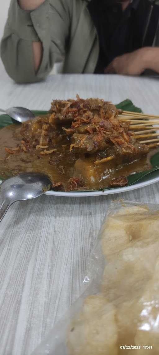 Sate Padang H. Ajo Manih Cabang Rawamangun Muka 6