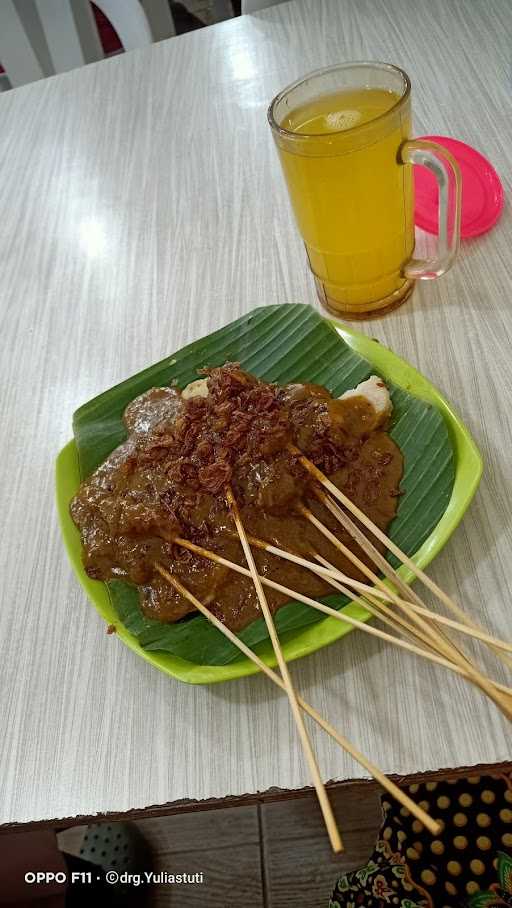 Sate Padang H. Ajo Manih Cabang Rawamangun Muka 9