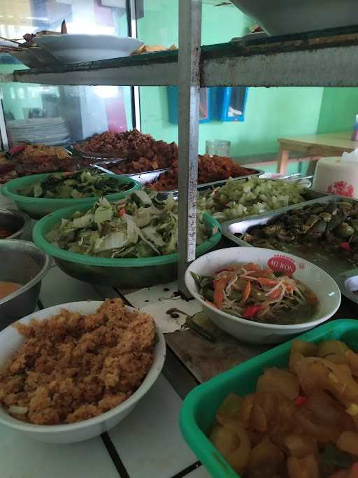 Warung Makan Jawa Timur Pacitan 8