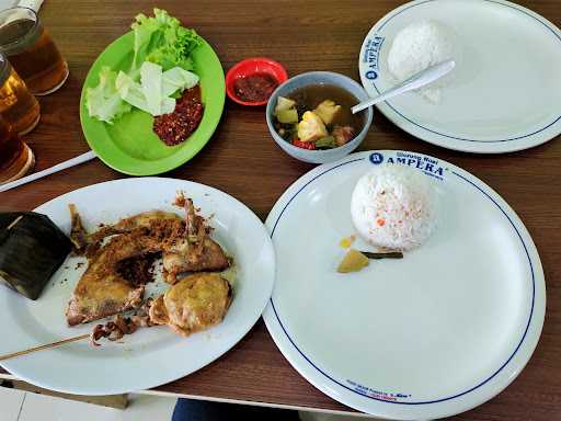 Warung Nasi Ampera 9