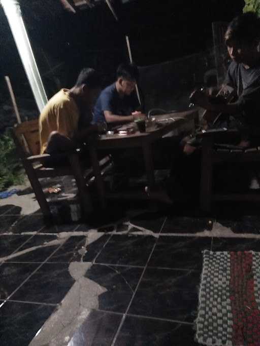 Warung Kopi P.Evi 7