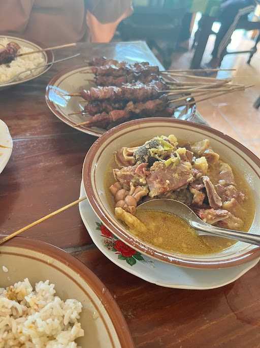 Warung Sate Kambing Hj. Sarinem 3