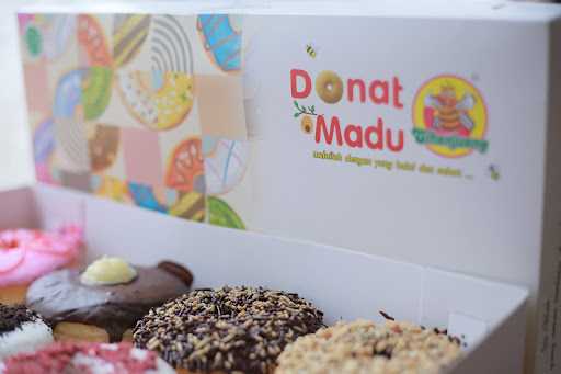 Donat Madu Cihanjuang Cabang Merak 4