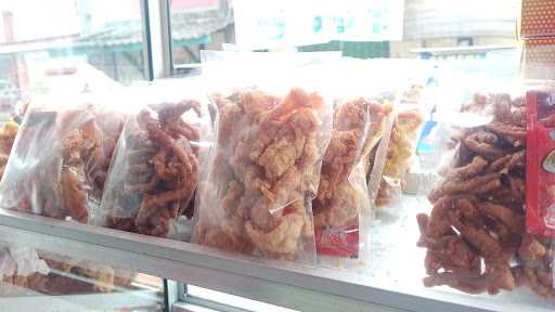 Fresh Fried Chicken Gamblang, Merak 1