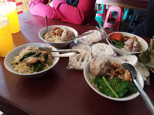 Mie Ayam Bakso Mas Nur 10