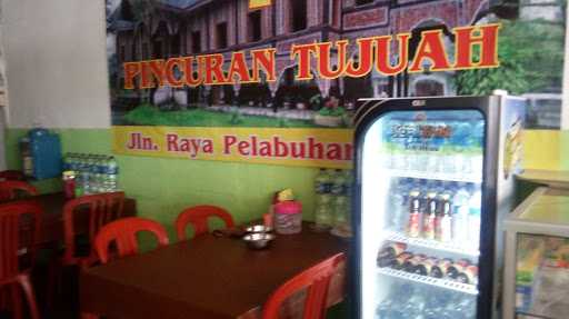 Rumah Makan Pincuran Tujuah 3