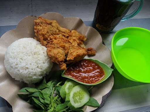 Warung Makan Lesehan Wahid 1