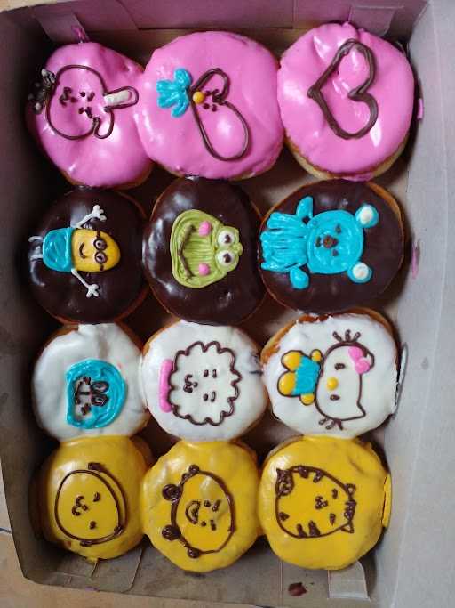 6Poe Donuts 9