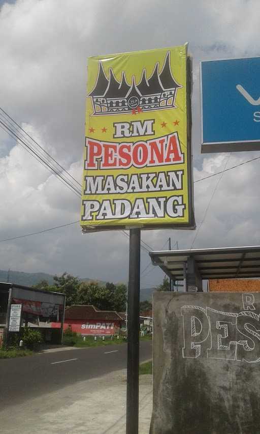 Rumah Makan Padang Pesona 8