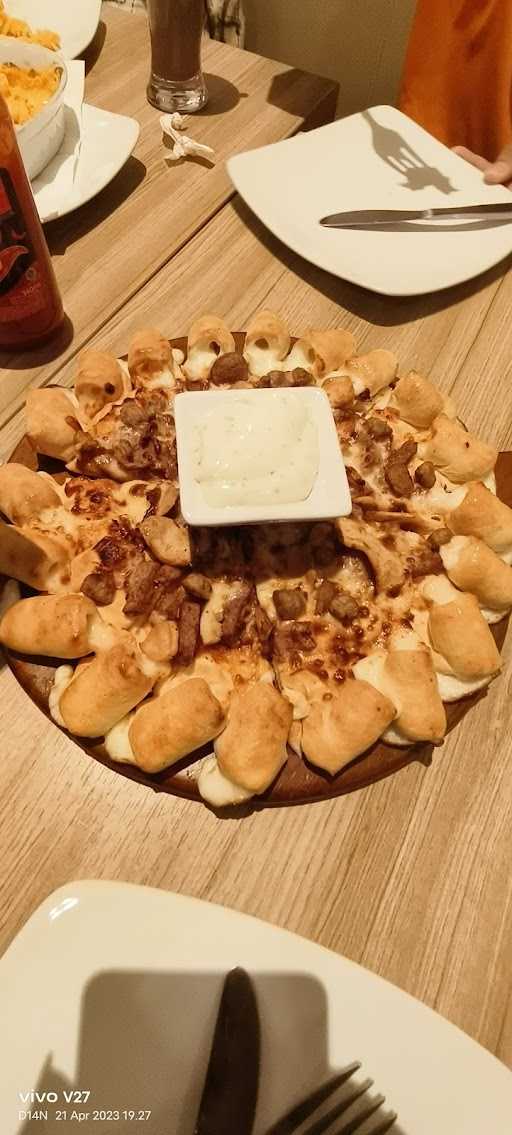 Pizza Hut Purbalingga 5