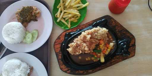 Rocket Chicken Purbalingga 10