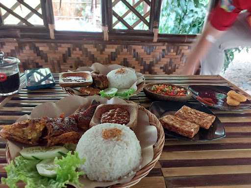 Warung Pelataran Omah 7