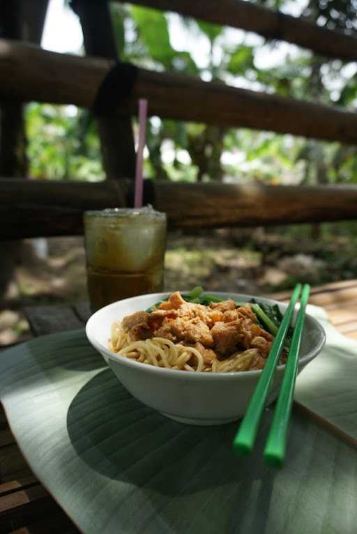 Bakso & Mie Ayam 3 Sekawan 10