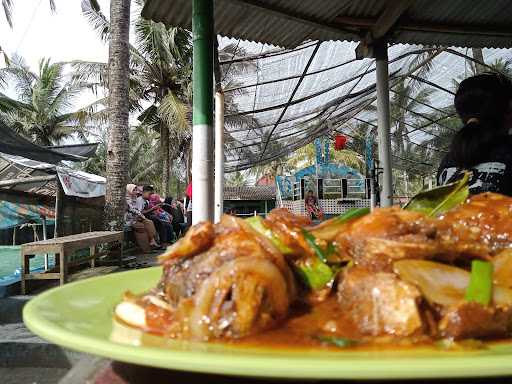 Warung Makan Bu Robin 8