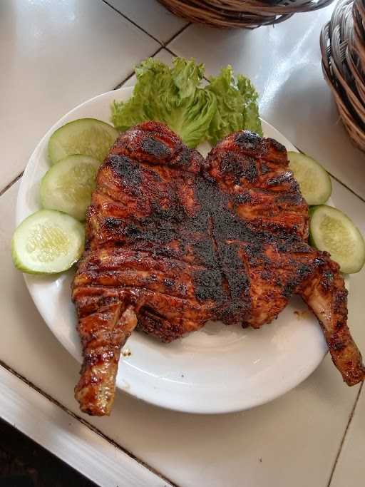 Ikan Bakar Rr 4