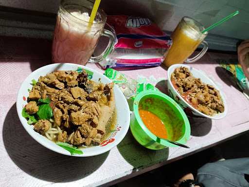 Mie Ayam Gilar-Gilar Mas Yanto 3