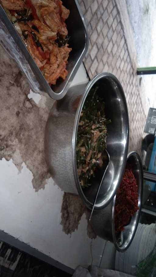 Warung Nasi Escobar 4