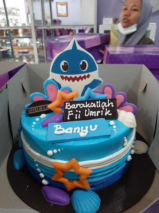 Anyelir Cake Dan Bakery 9