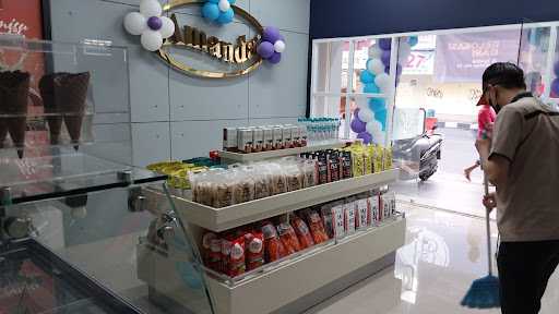 Outlet Amanda Brownies - Purwakarta 7