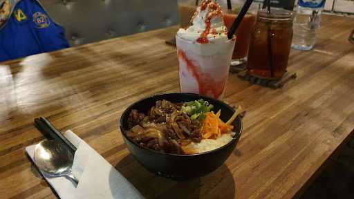 Kakota Cafe Dan Resto 8