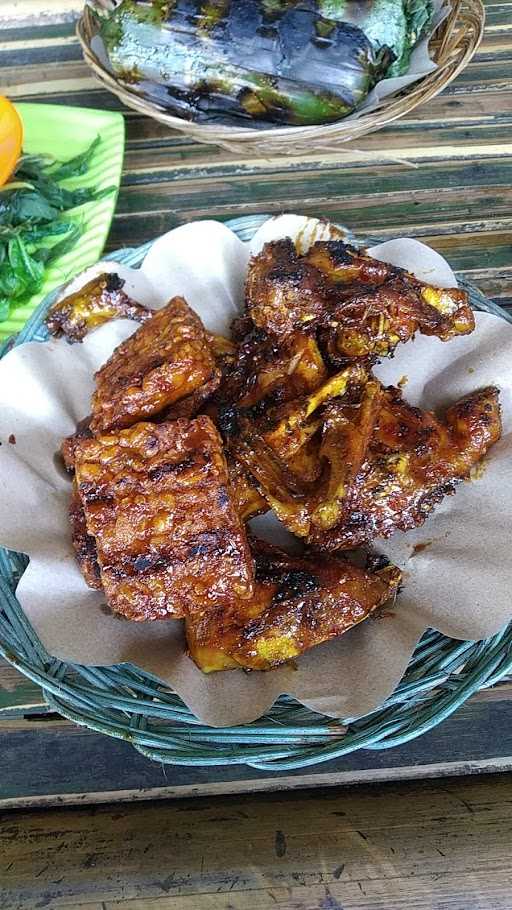 Ayam Bakar Timbel Mawar 5