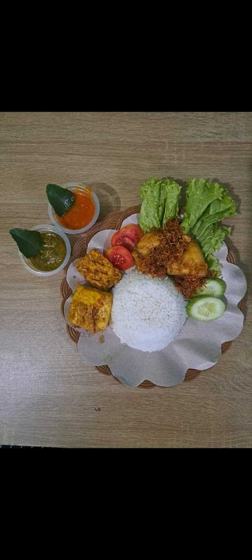 Ayam Goreng Teh Yanti 2