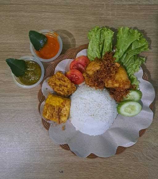 Ayam Goreng Teh Yanti 1