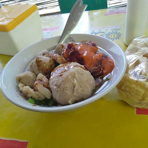 Bakso & Mie Ayam _ Mas Kumis 6