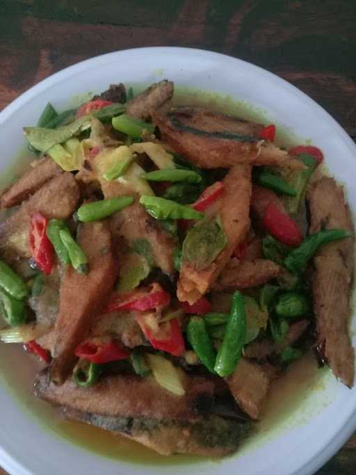 Kedai Ma'Ionk Masakan Khas Sunda 7