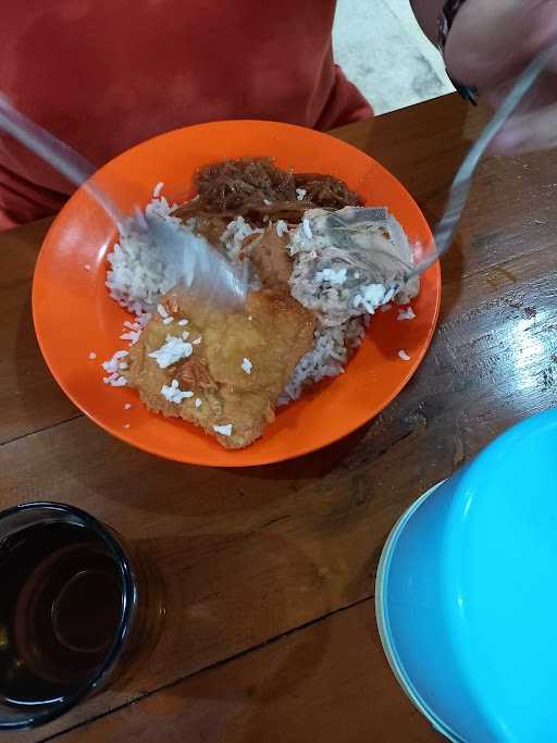 Nasi Uduk Lugina 10