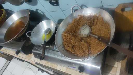 Nasi Uduk Lugina 1