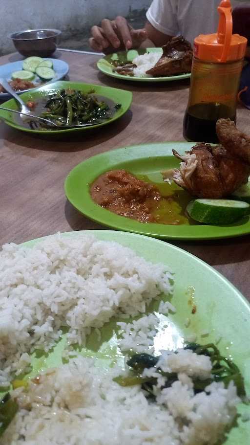 Pecel Lele Lamongan Roni Cs 2