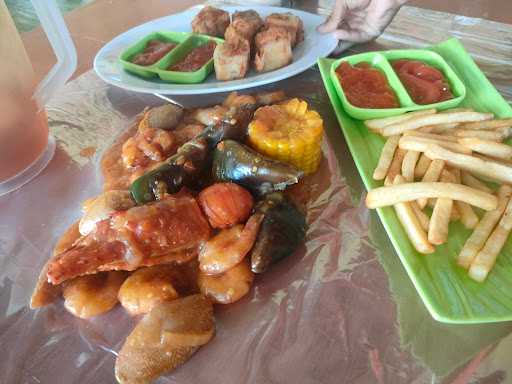 Radja Seafood Pwk 7