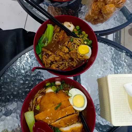 Ramen Naruto Outlet Cilegon 3